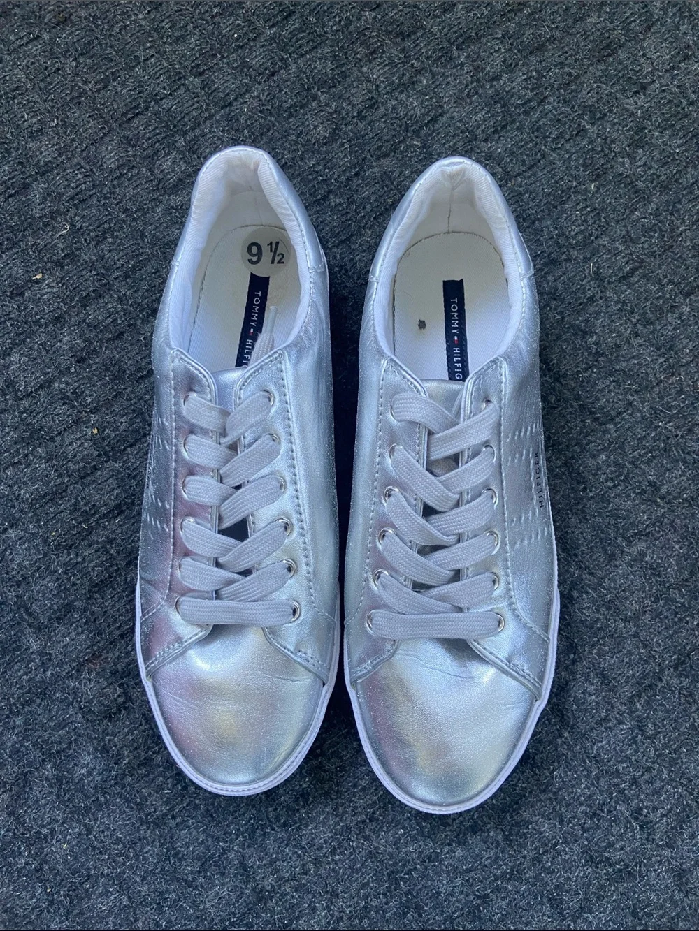 Tommy Hilfiger Metallic Silver Low-Top Sneakers